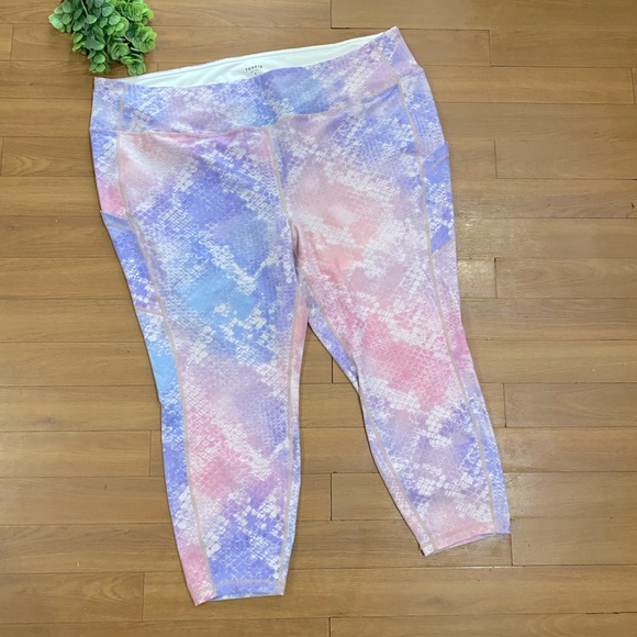 Torrid Mermaid Skin active legging purple shine 5X - Picture 3 of 7